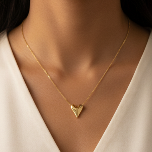 Luminous Heart Necklace 18K