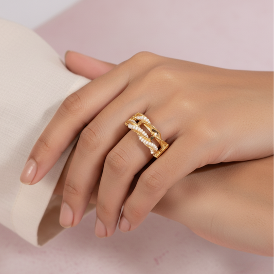 Pearl Link Ring